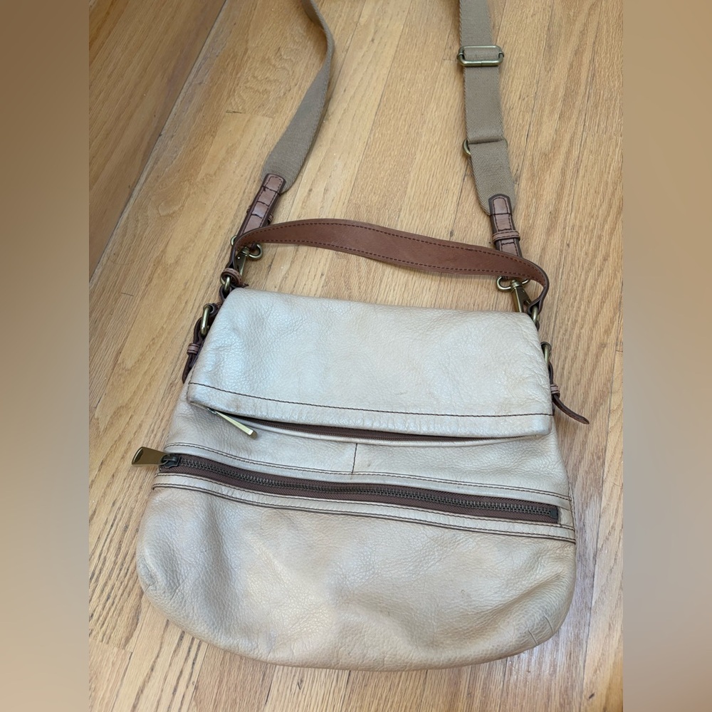 Fossil Tan Purse with wallet